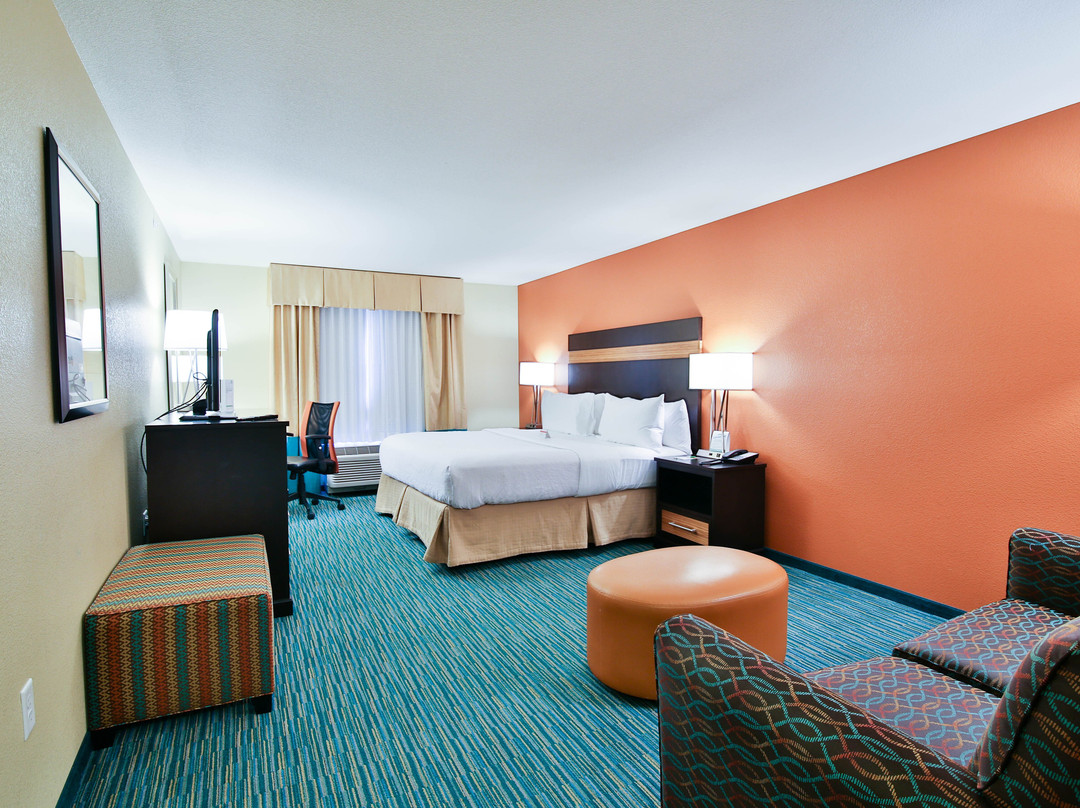 Holiday Inn Bismarck by IHG主图