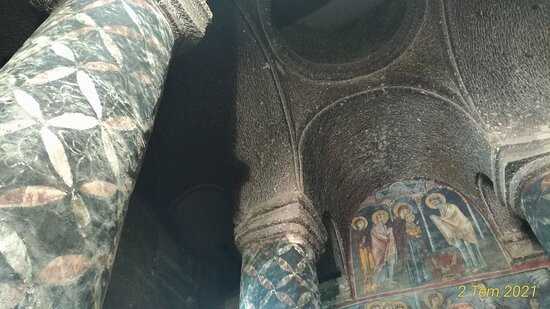 Eski Gumusler Monastery景点图片