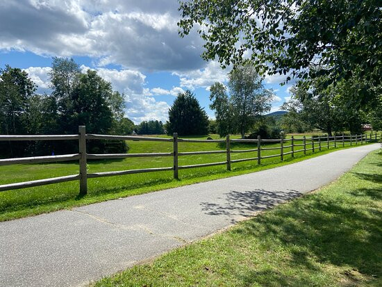Stowe Recreation Path-斯托必去景点