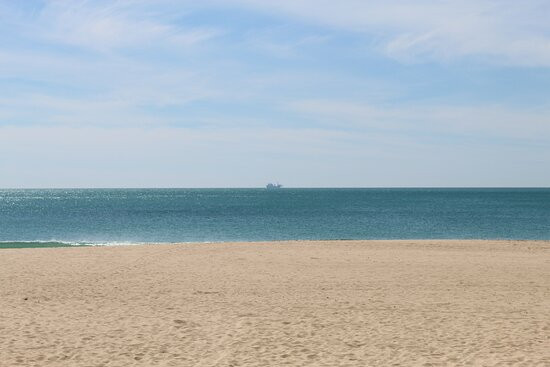 Playa de La Costilla景点图片