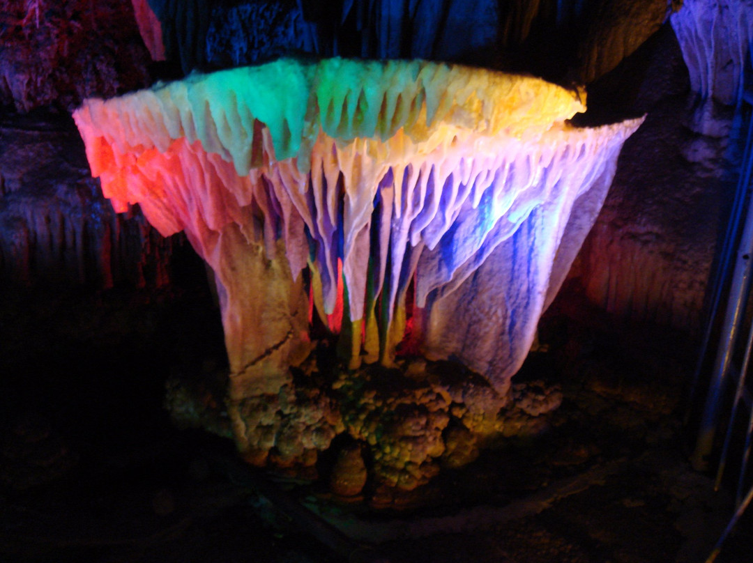 石花洞-北京市必去景点