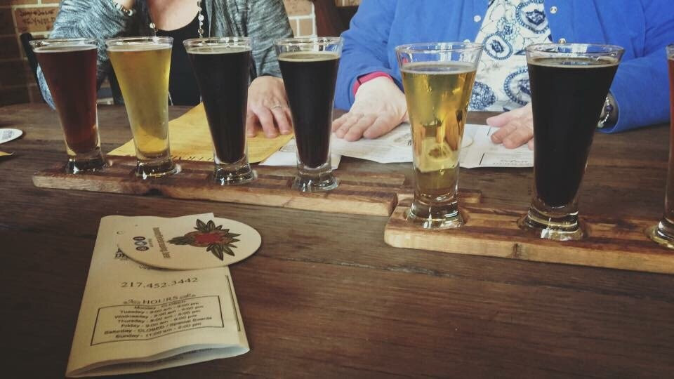 Bluff Springs旅游景点-Hand of Fate Brewing Company