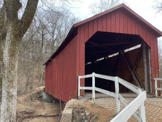Sandy Creek Covered Bridge State Historic Site景点图片