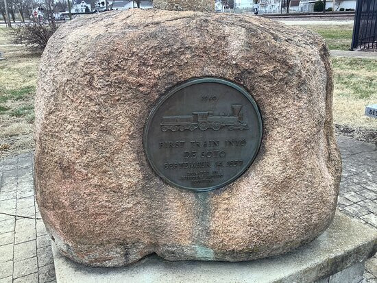 Railroad Workers Memorial Park景点图片