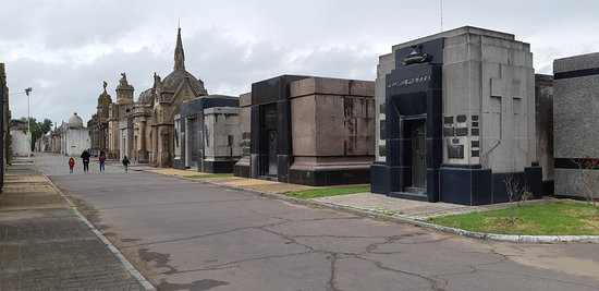 Cementerio Unico de Azul景点图片