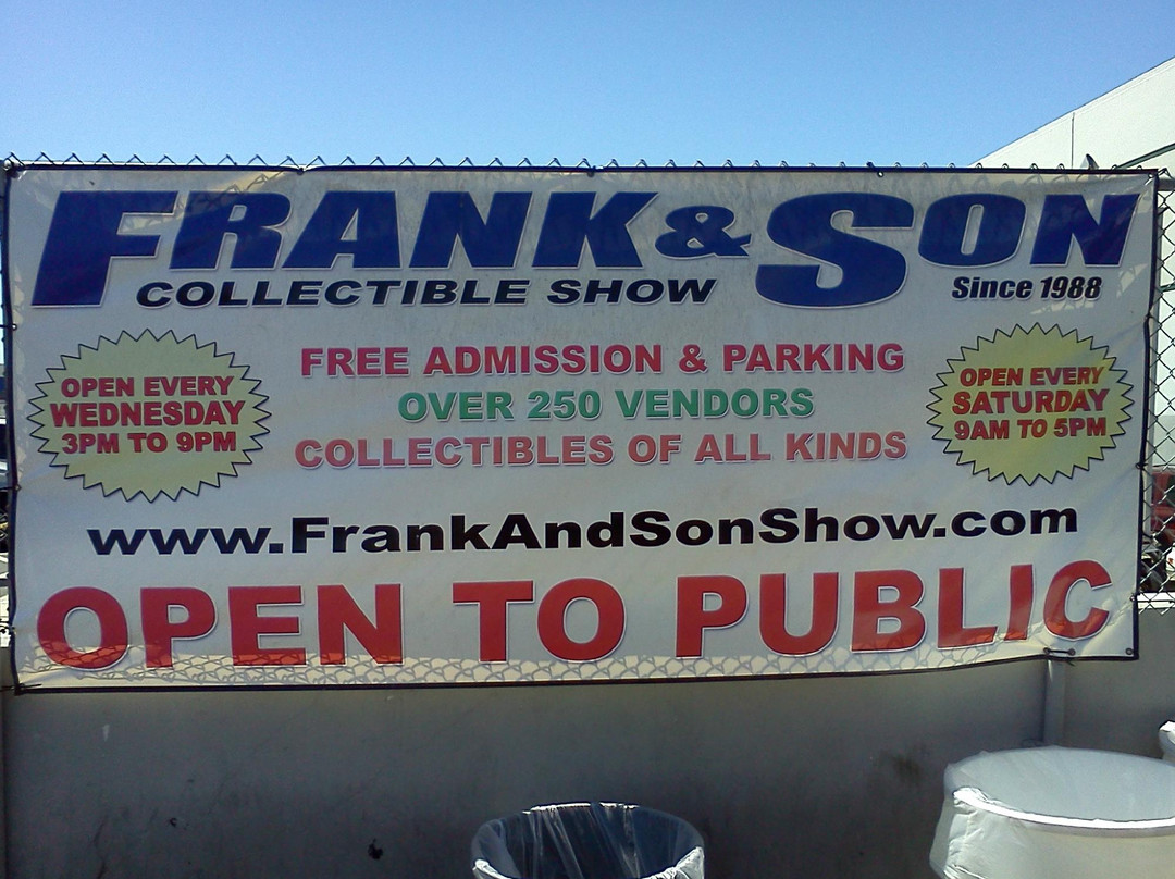 工业市旅游景点-Frank & Son Collectible Show