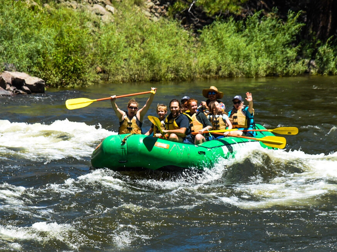 Downstream Adventures - Upper Colorado River景点图片