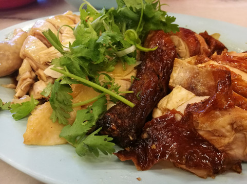 Famosa Chicken Rice Ball Restaurant主图