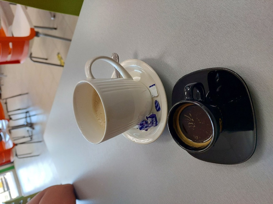 Twins Pizza & Burgers