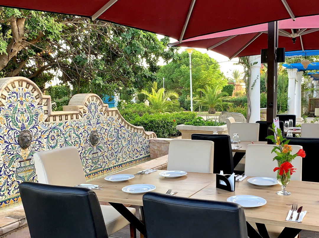 Novastoria Family Restaurant