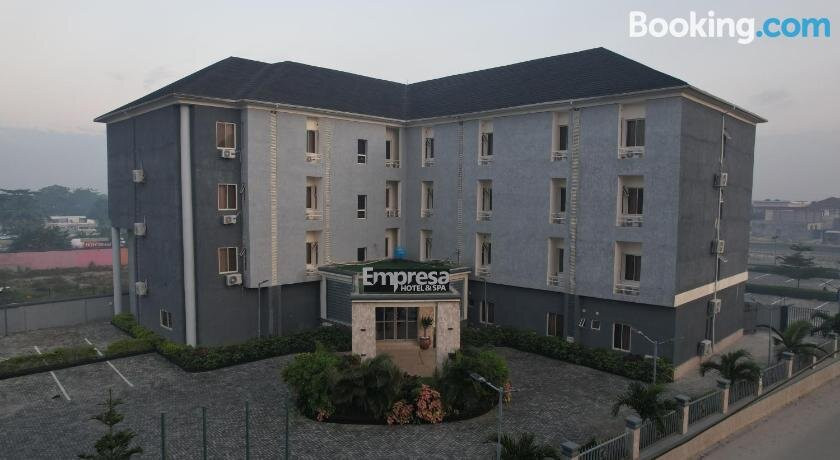 Empresa Hotel & Spa