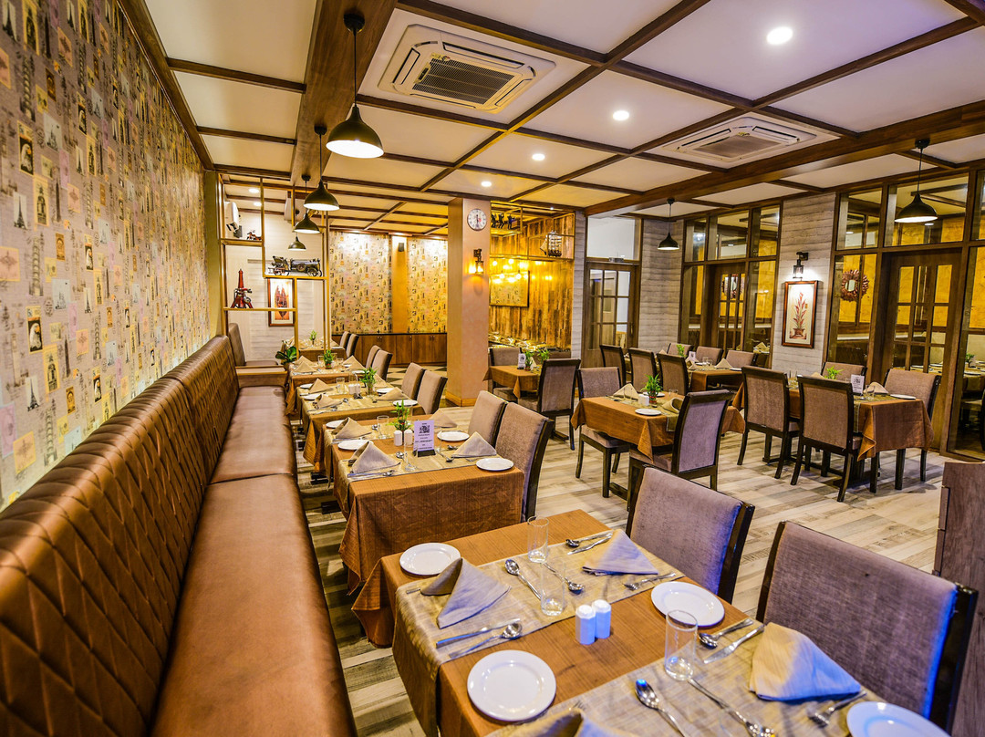 Hotel Suraj Palace主图