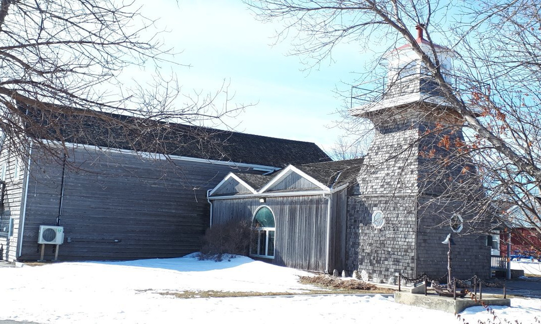 Gimli Beach-基米尼必去景点