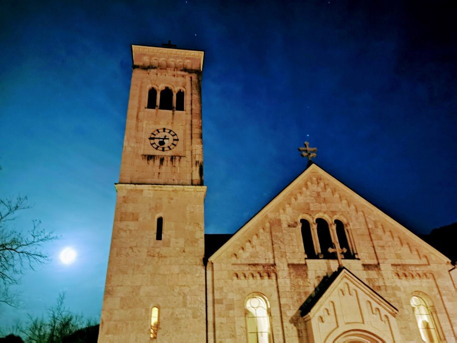Pfarrheim St. Nikolaus-巴特赖兴哈尔必去景点
