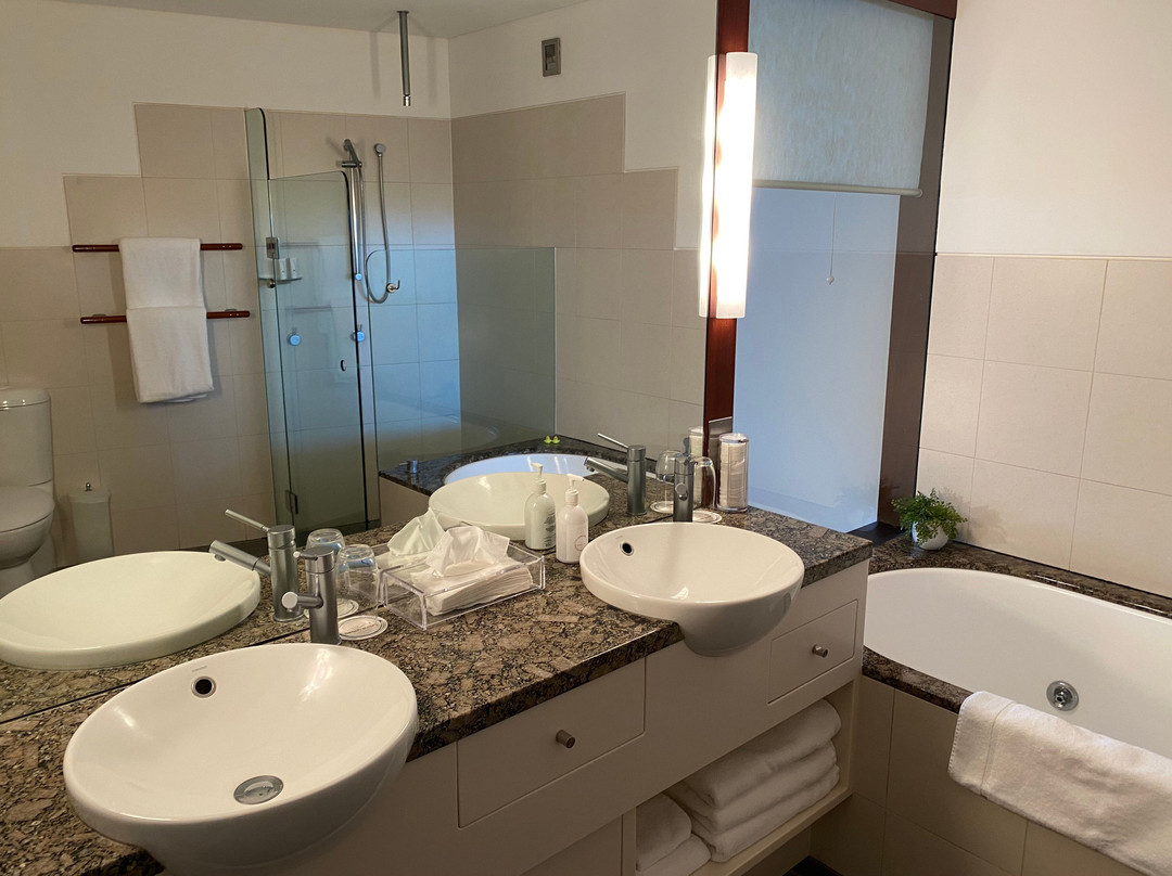 海滩套间酒店主图