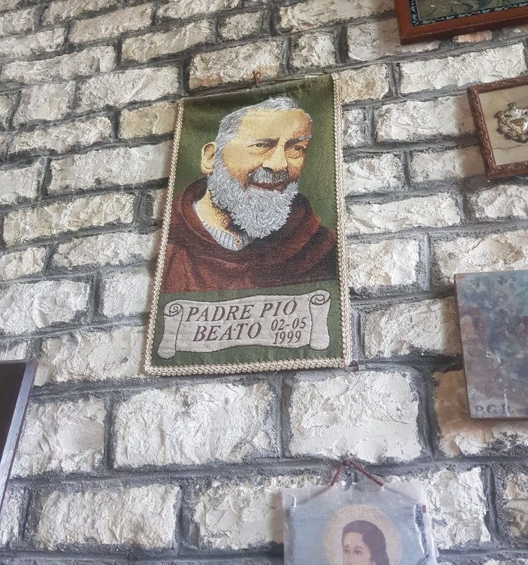 Santuario Santa Maria delle Grotte景点图片