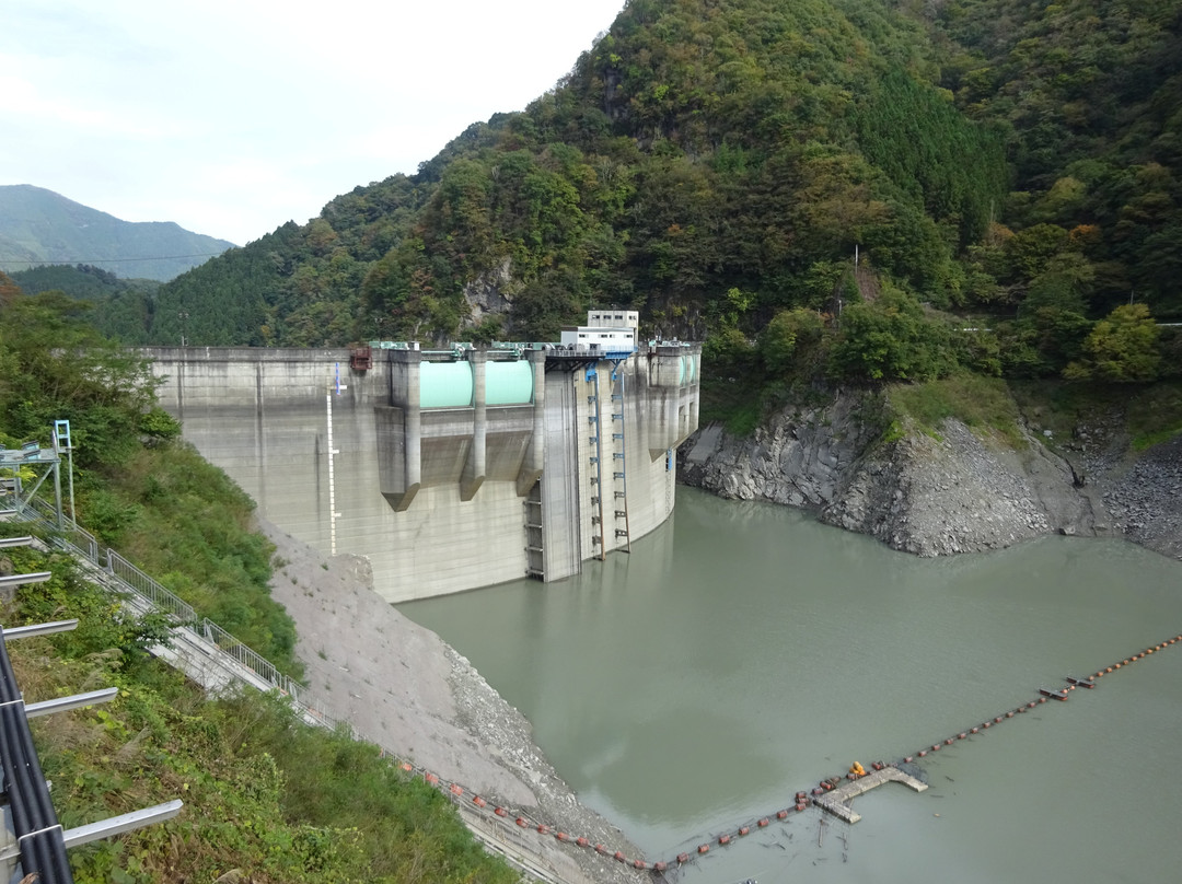 Chichibu Lake (Futase Dam)景点图片