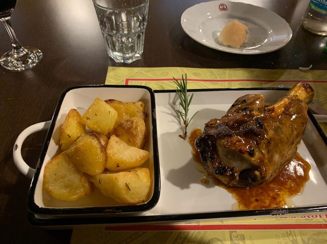 Carlito's Trattoria Con Alloggio主图