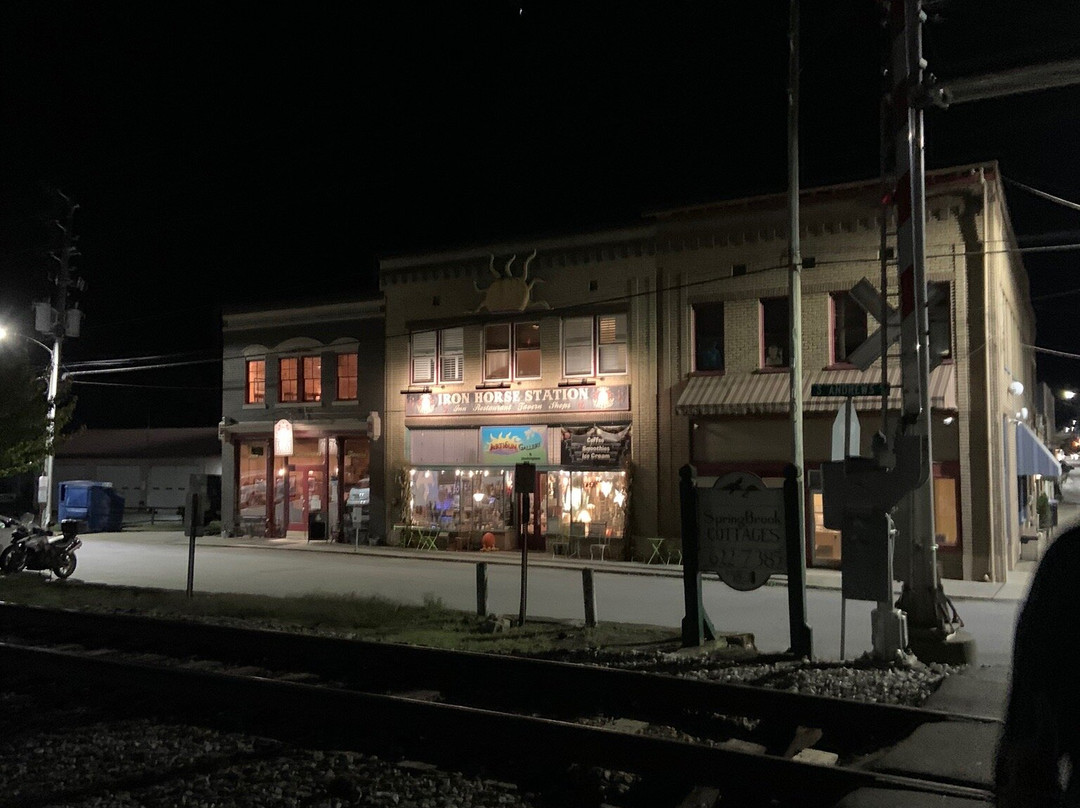 Iron Horse Station主图