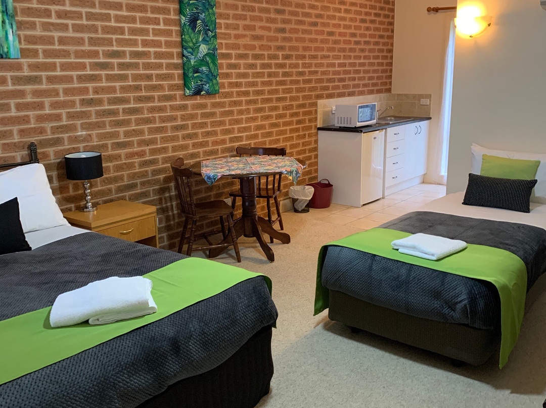 Motel Views Yackandandah主图