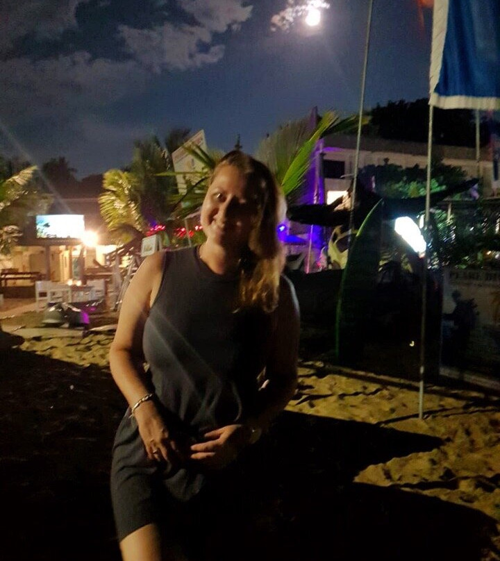 荣耀格兰德酒店主图