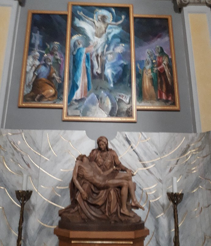 Parrocchia di Santa Maria Assunta-Sannicandro di Bari必去景点