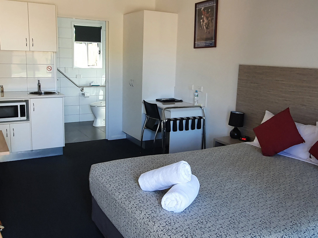 Emerald Park Motel主图