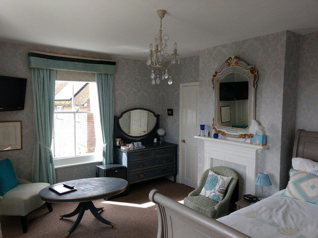 The Old Vicarage at Rye Harbour主图