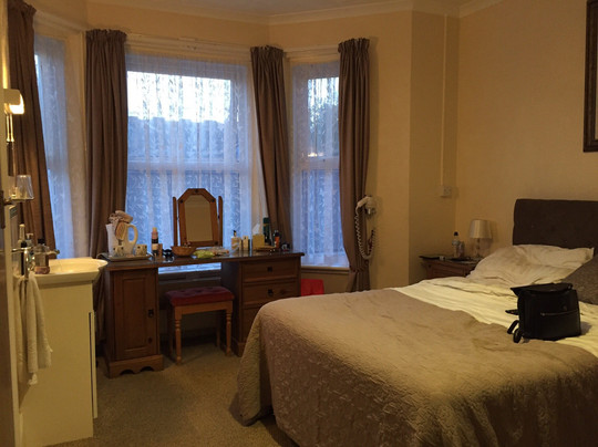 Denewood Hotel主图