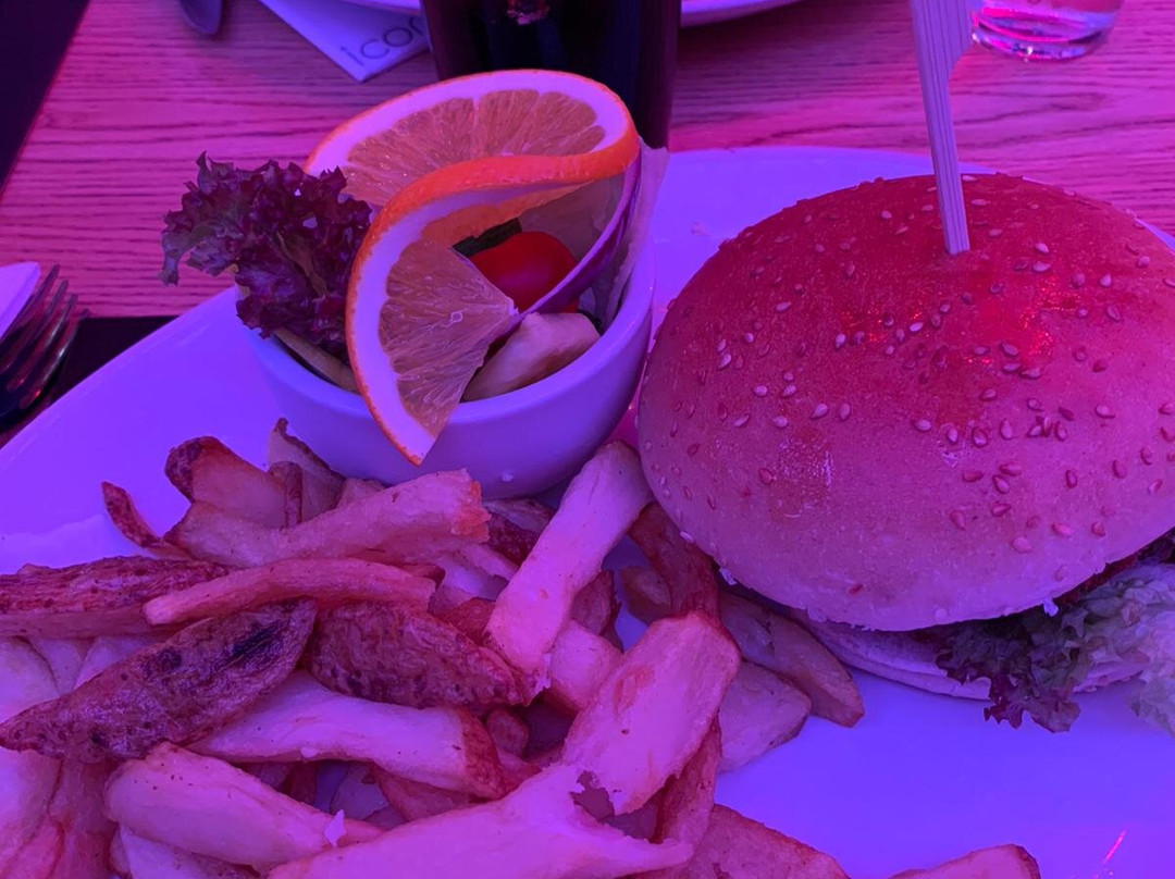 Iconic Style Bar-洛斯托夫特瓷必去景点