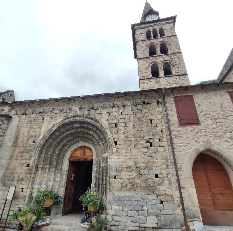 Esglesia de Santa Maria d'Arties景点图片