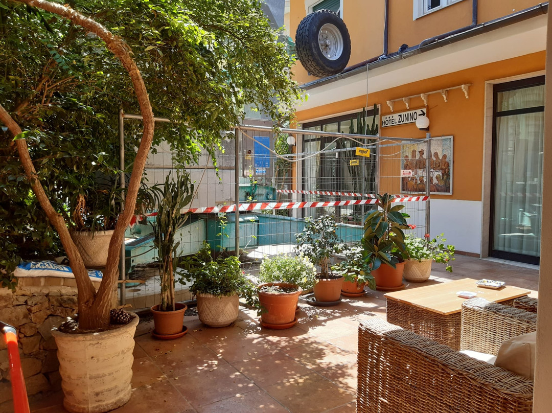 祖尼诺酒店主图