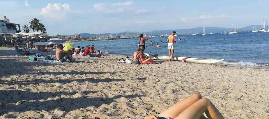 Beach La Bergerie-耶尔必去景点