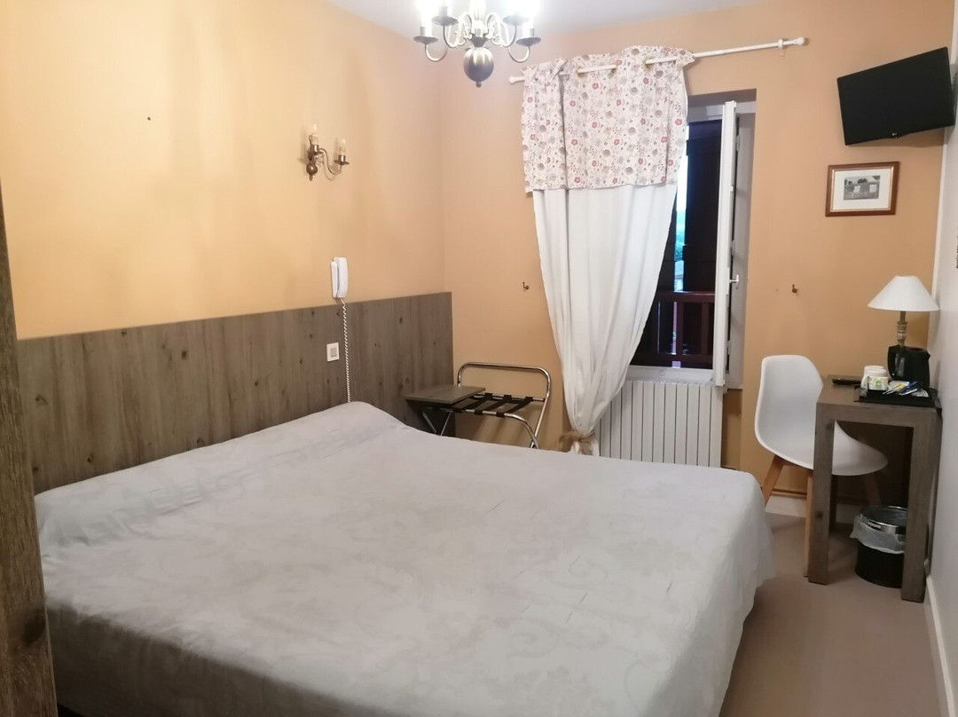 雷巴特酒店主图