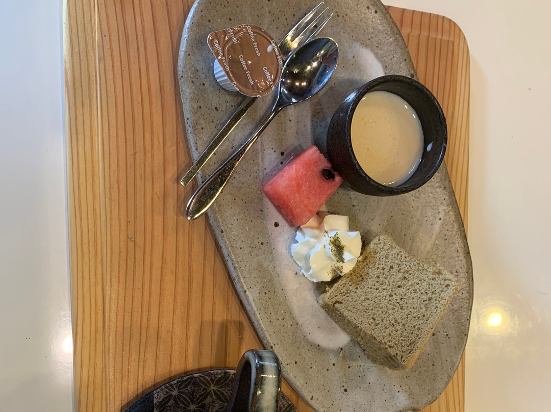 健食菜房 伊吹和ハーブ まるこちゃん