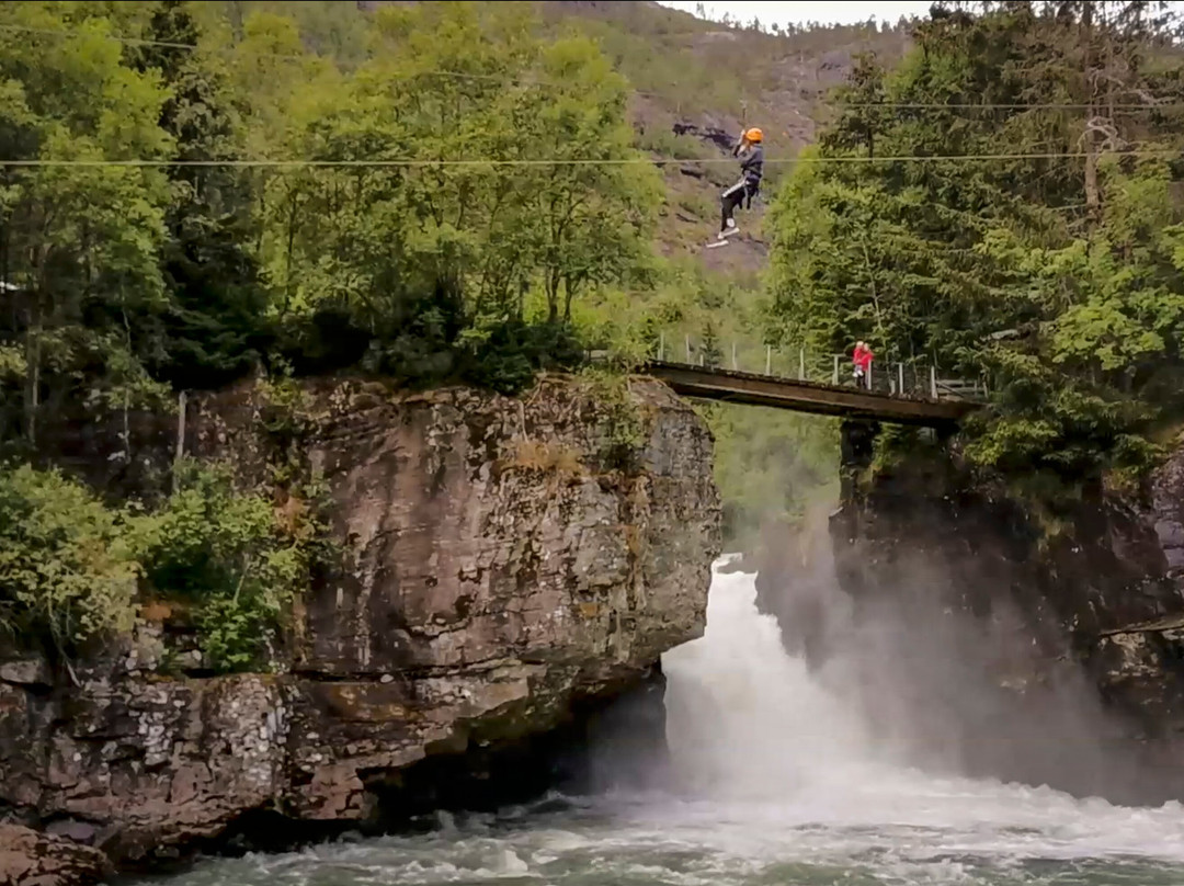 Voss Active High Rope & Zip-Line Park景点图片