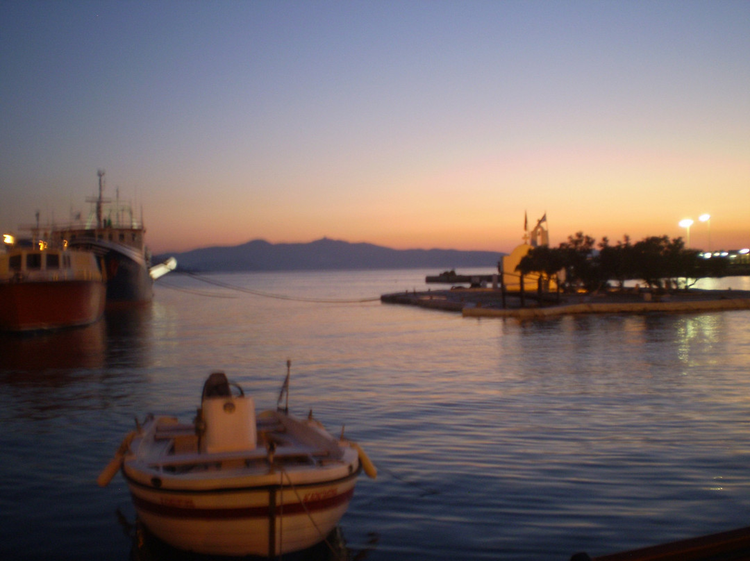 Port of Naxos景点图片
