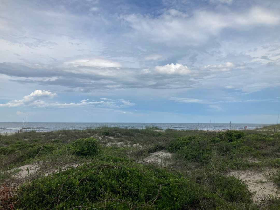 Peters Point Beachfront Park景点图片