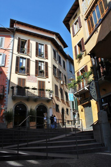 Scalinata Cavallotti-洛韦雷必去景点