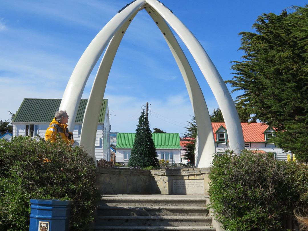Whalebone Arch-Stanley必去景点