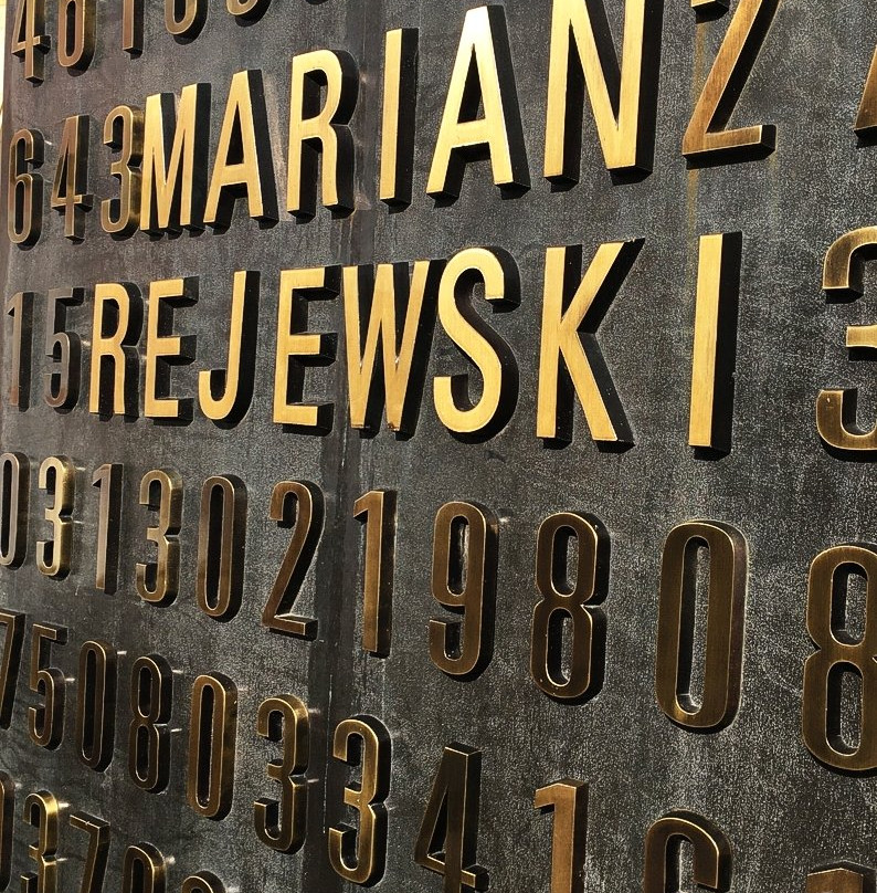 Enigma Code Breakers Monument-波兹南必去景点