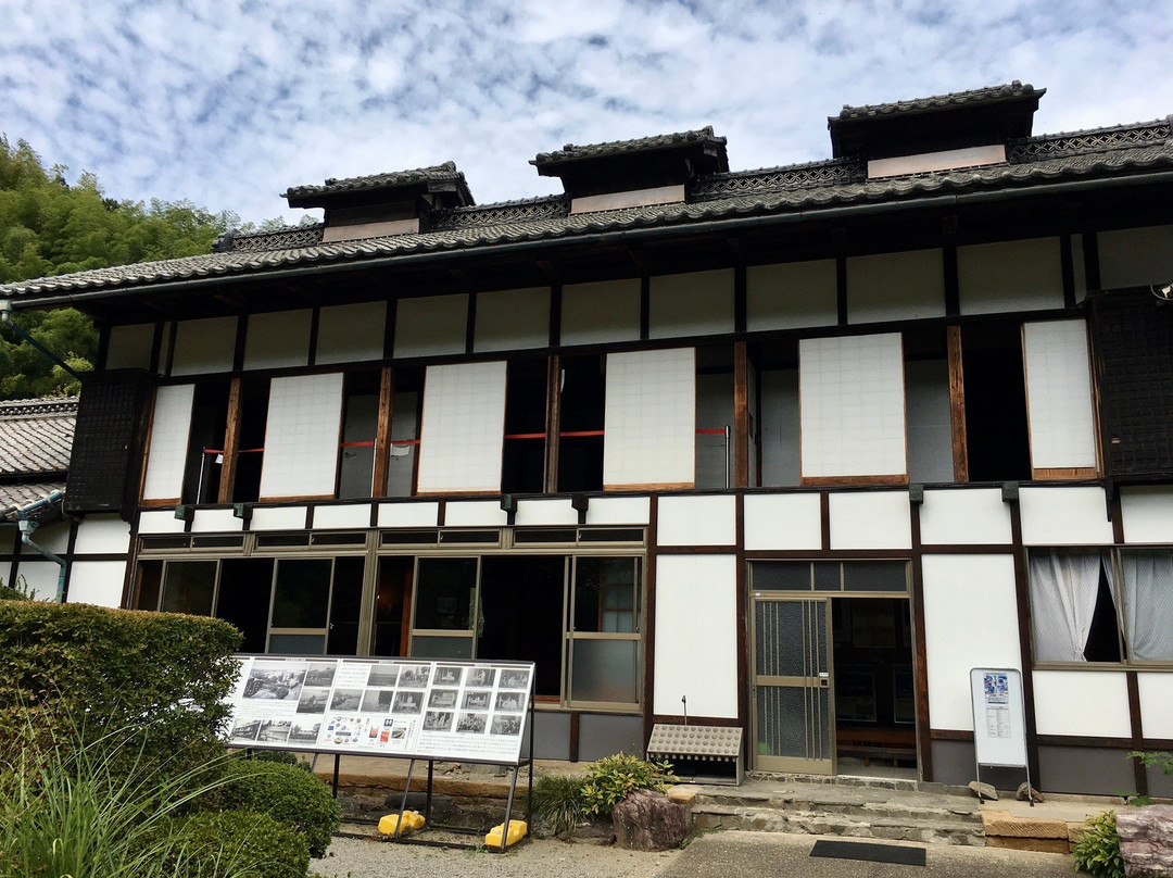 Takayama-sha Historic Site景点图片