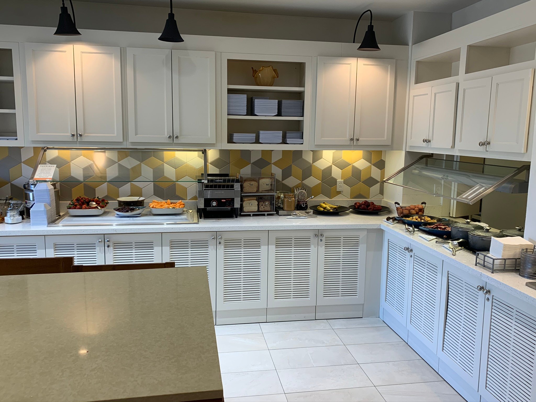 Hyatt Place Dallas/Las Colinas-餐饮