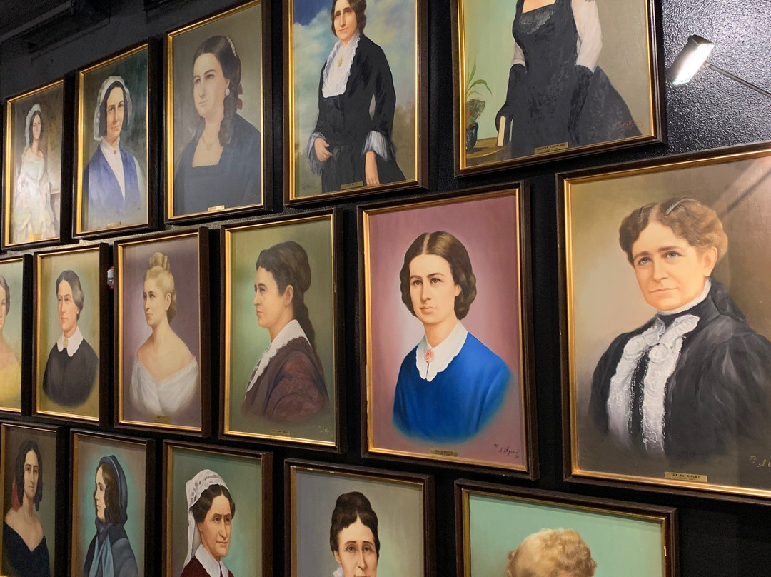 Presidential Archives and Leadership Library-奥德萨必去景点