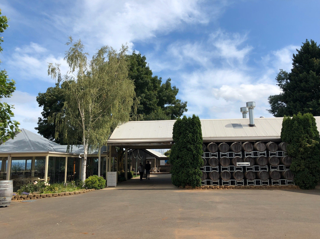 Elmswood Estate Winery-Seville必去景点