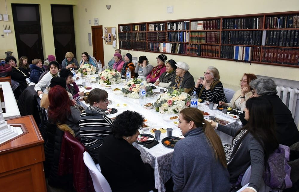 Synagogue Chabad Lubavitch-基希讷乌必去景点