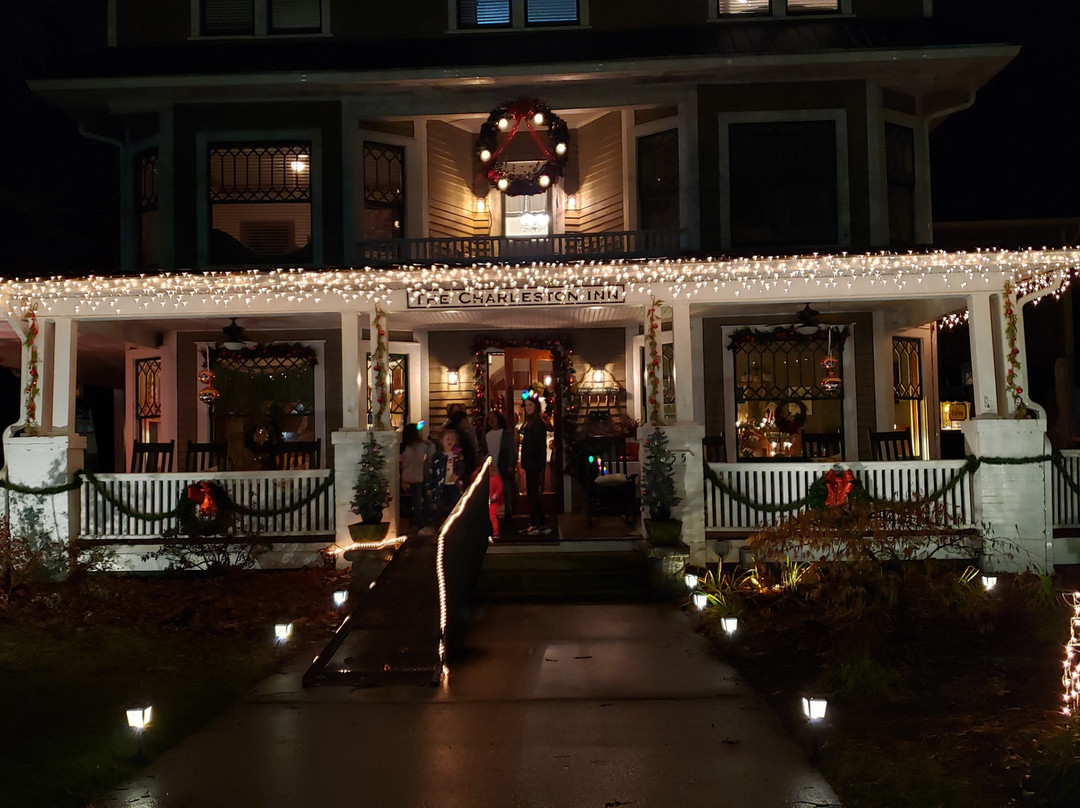 The Charleston Inn主图