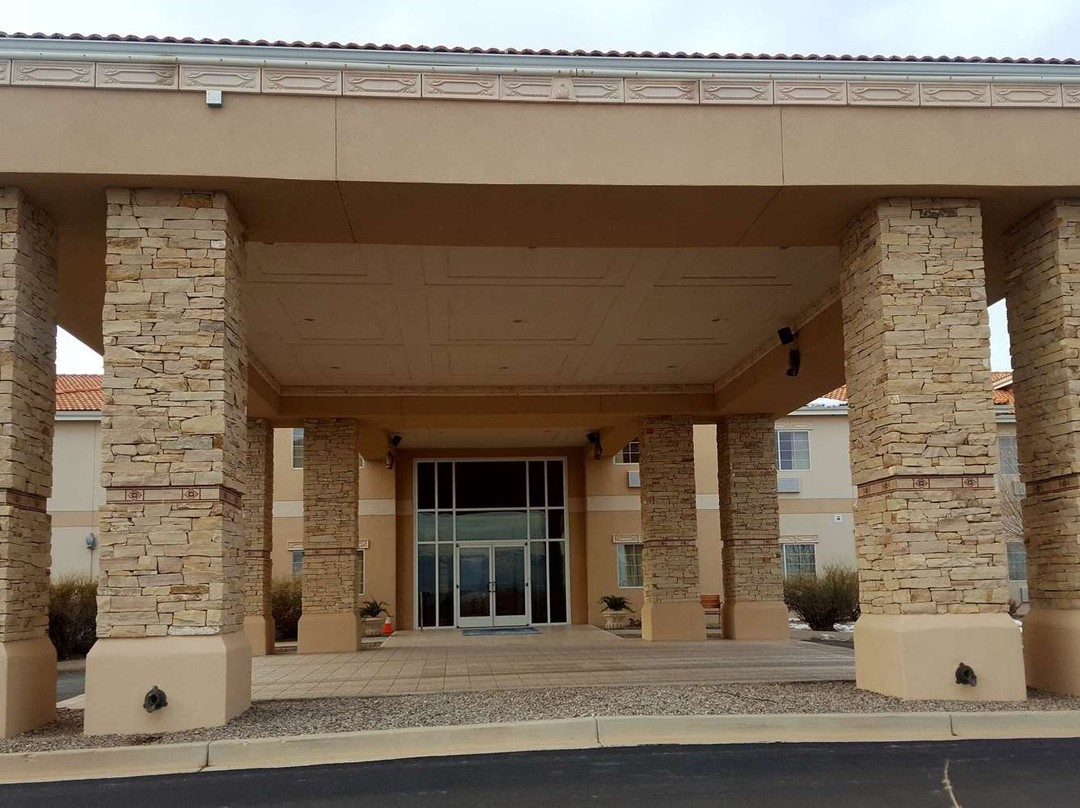 Baymont by Wyndham Belen NM主图