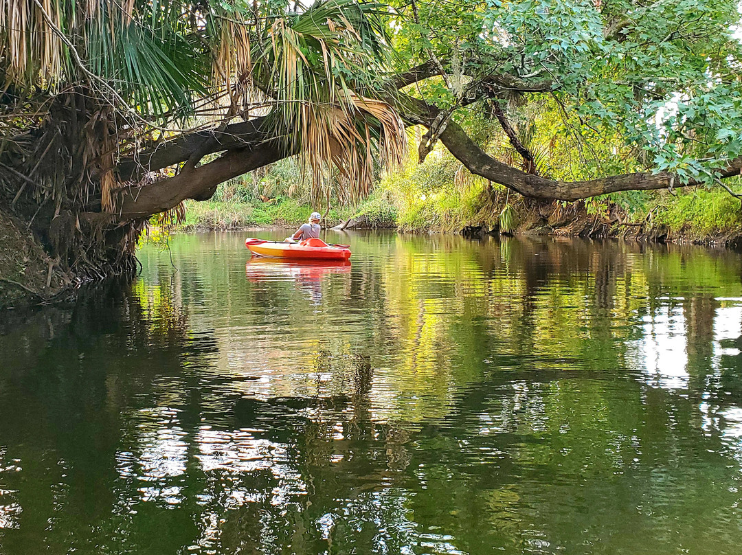 Paddling Paradise景点图片