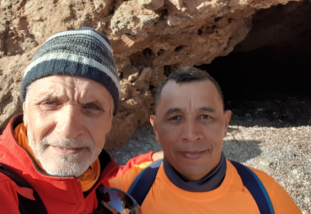 Cala Salitrona景点图片
